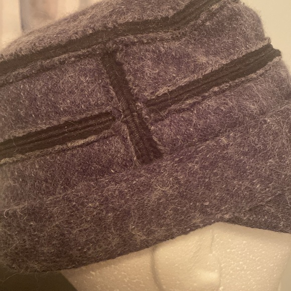 Winter Cap - Picture 5 of 7